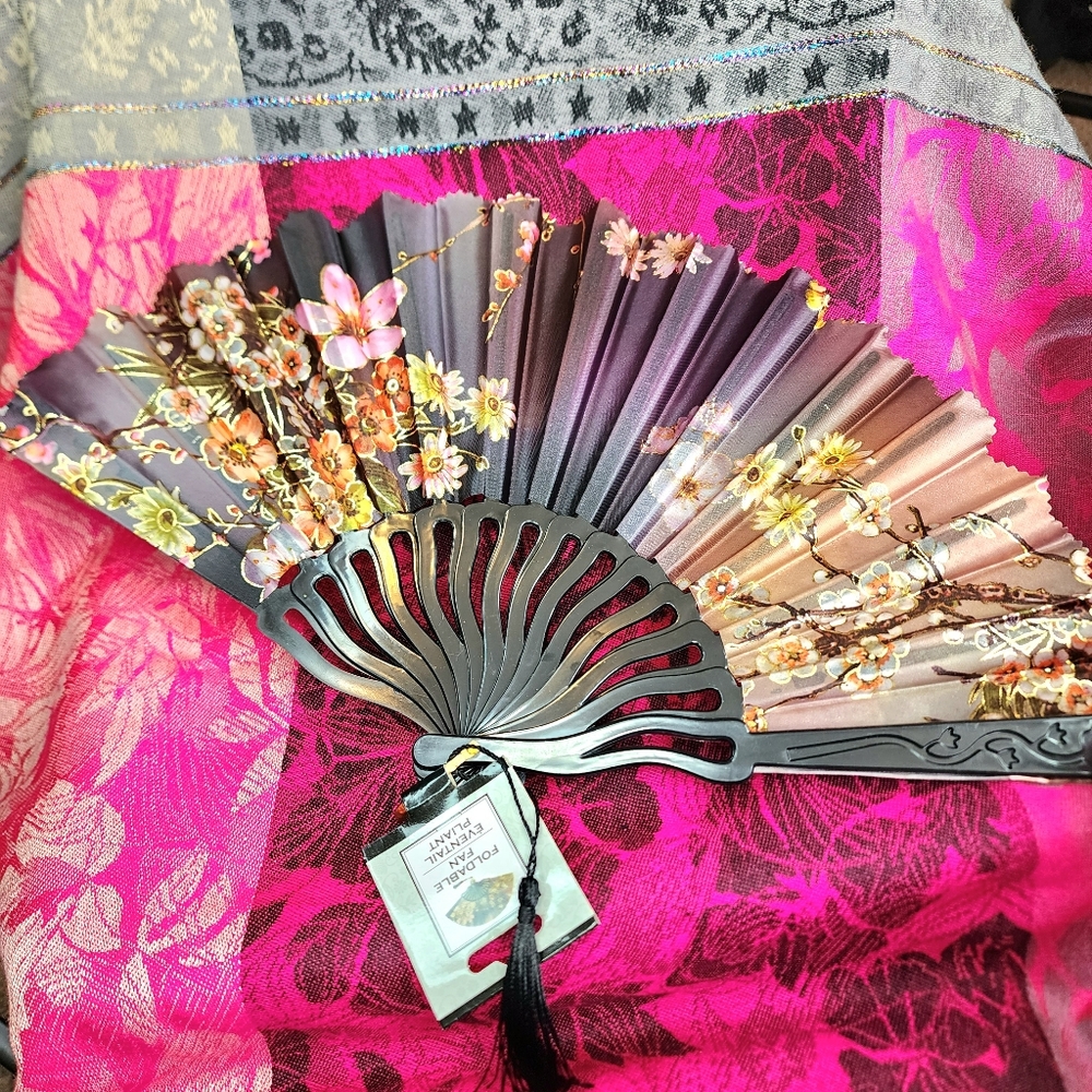 Floral Folding Fan with Gold Designs and Black Handle and Tassel. NWT.
